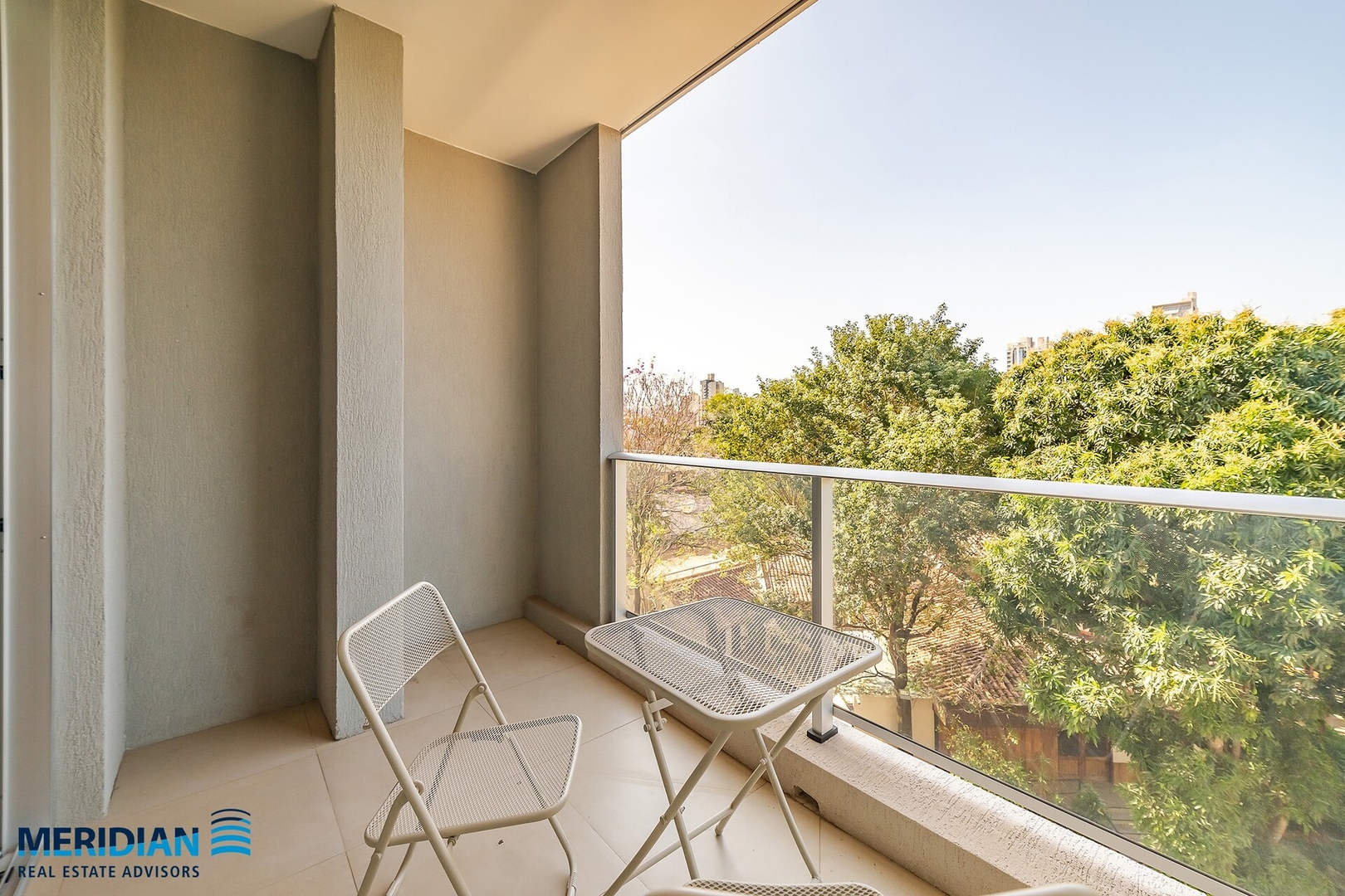 Depto premium a pasos del Shopping del Sol! 90m2! 18 Meridian Executive Rentals