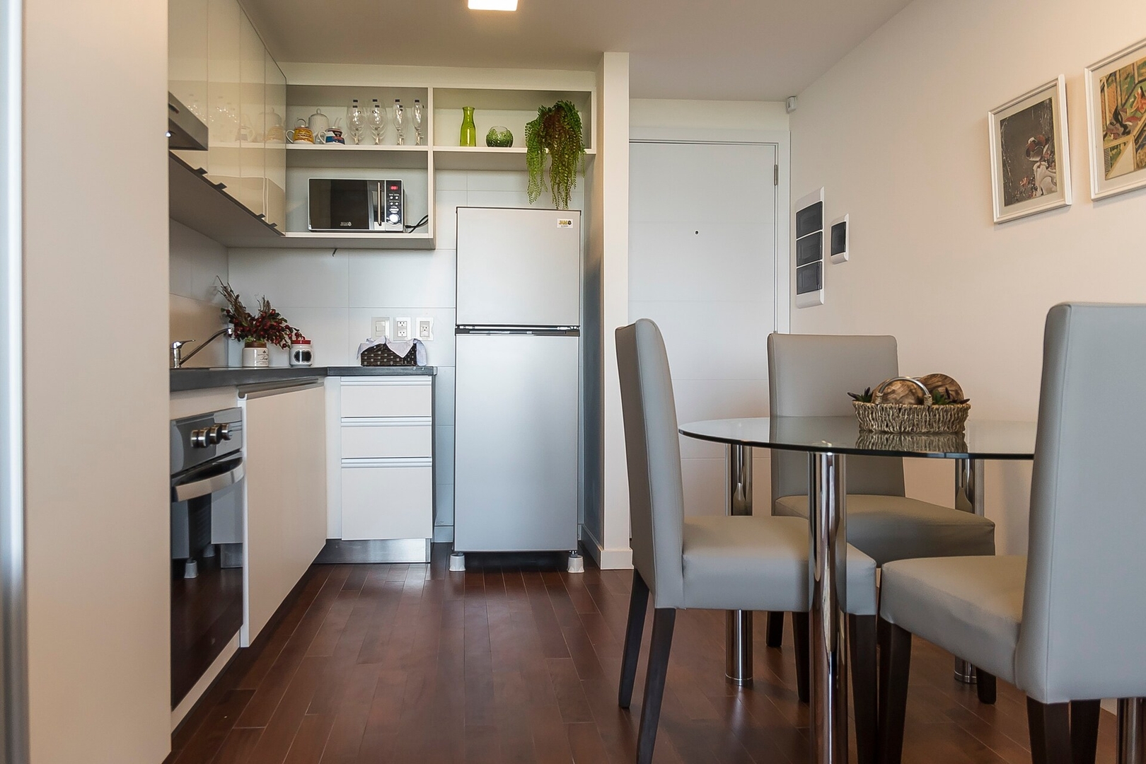  4 Meridian Executive Rentals