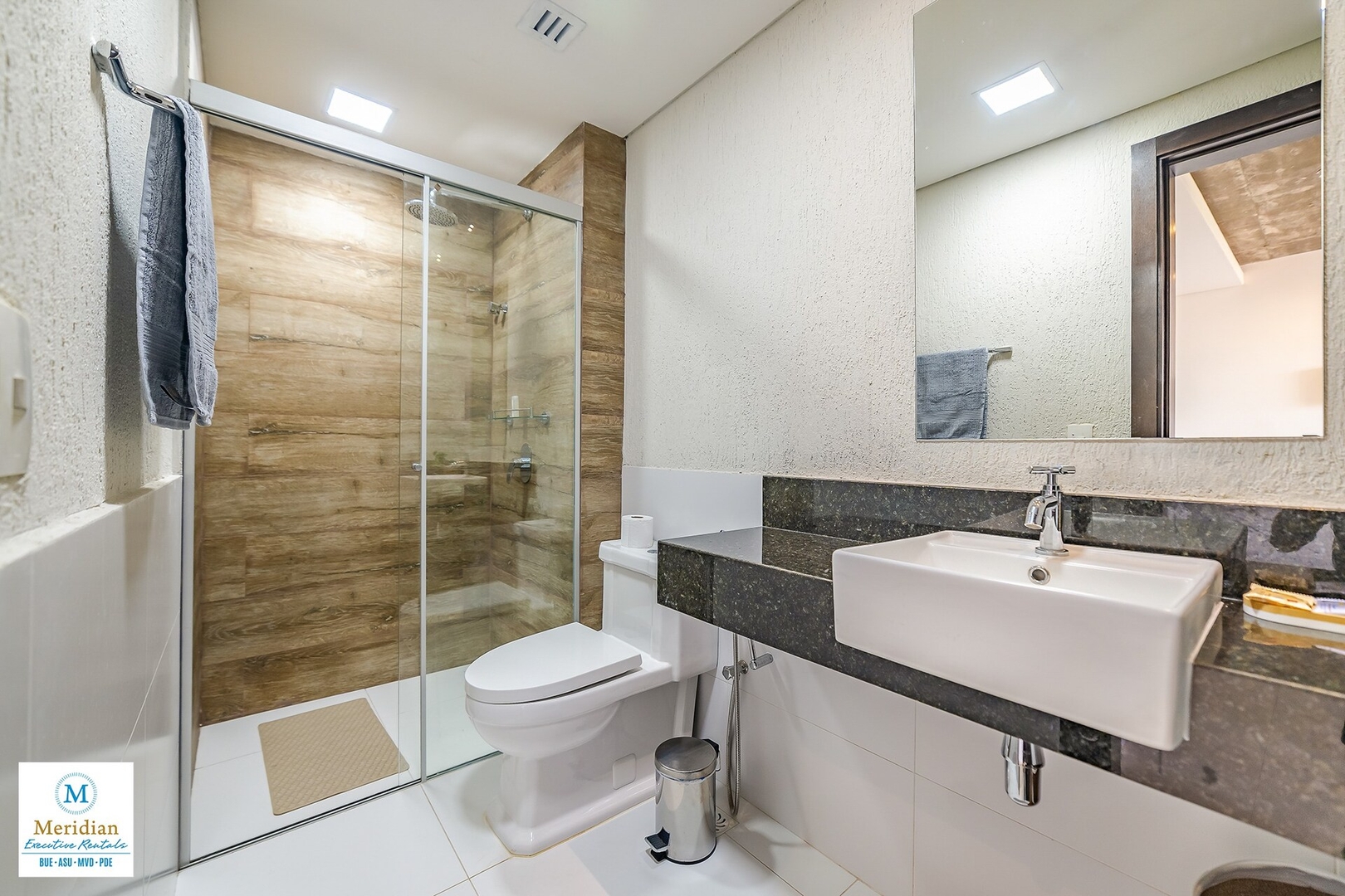 ¡Zona Shopping del Sol! ¡Nuevo! ¡High Speed WiFi! 6 Meridian Executive Rentals