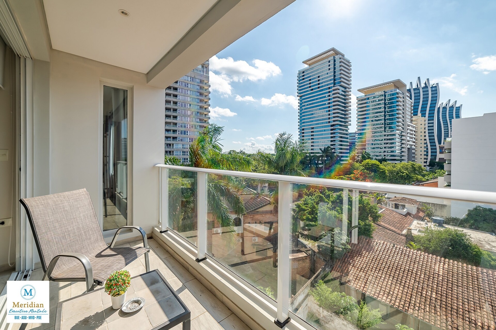 ¡Edificio Boutique a 200m de Paseo La Galería! 13 Meridian Executive Rentals