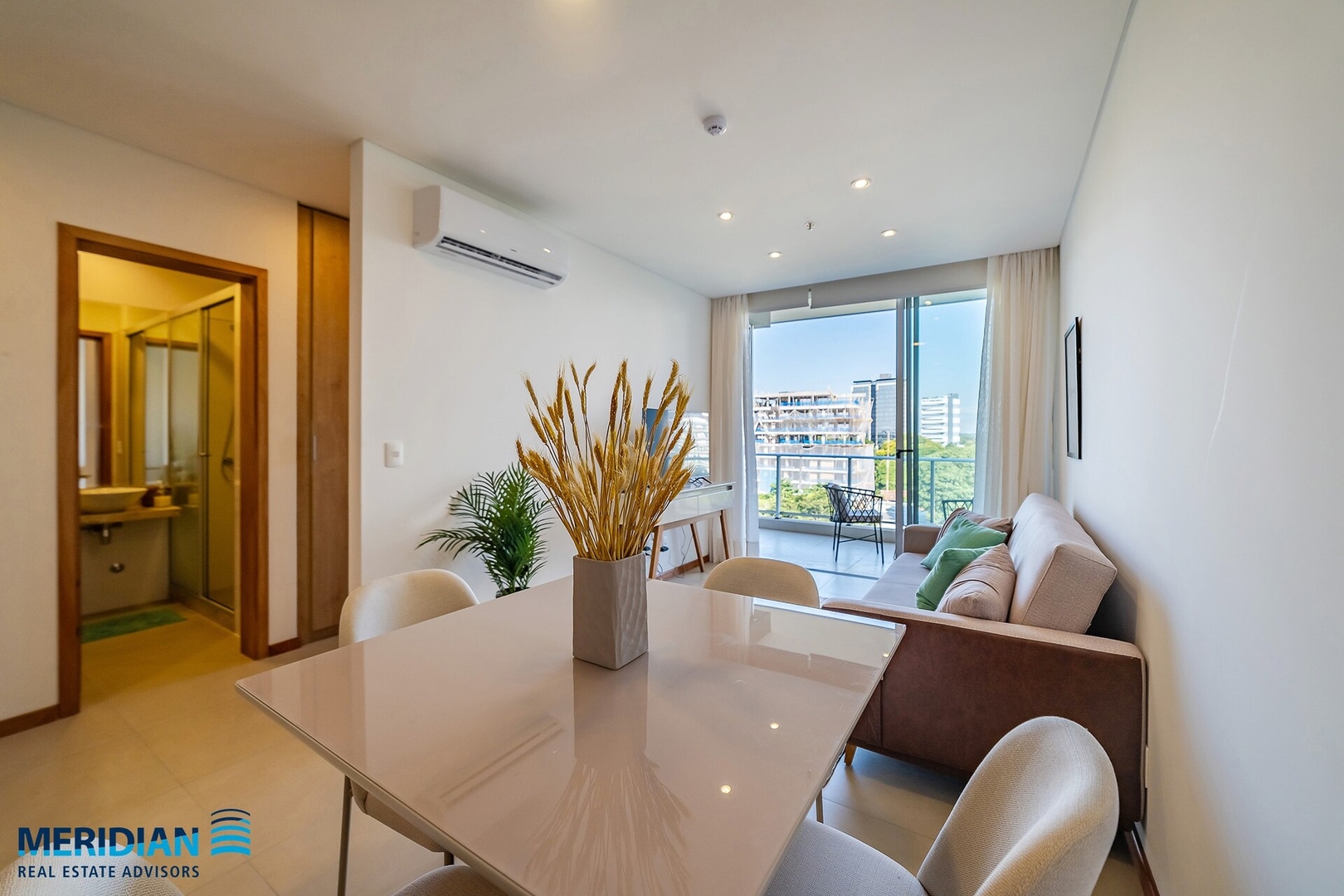 Edificio boutique. A pasos del Shopping del Sol! 14 Meridian Executive Rentals