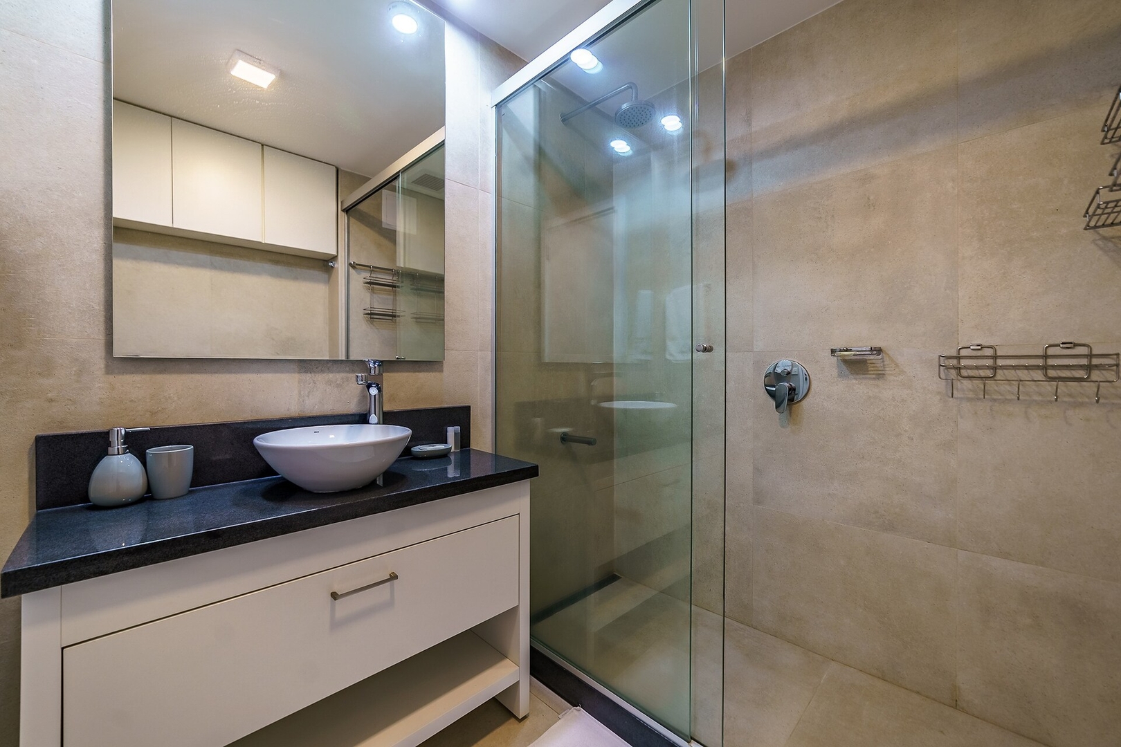 1 Dorm Piso Alto & Excelentes vistas! Edificio 5* 9 Meridian Executive Rentals