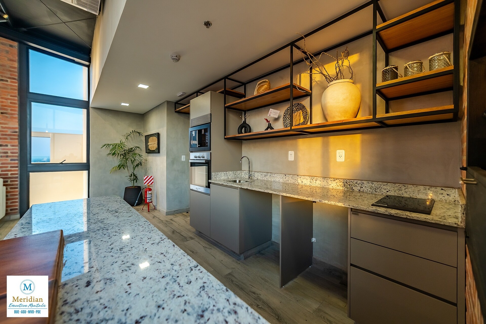 ¡A estrenar y en zona top! ¡Servicios 5*! 12 Meridian Executive Rentals