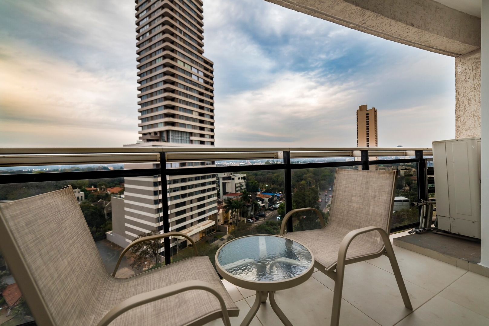 Avda. Sta Teresa para Exigentes! Torre de Lujo! 5* 1 Meridian Executive Rentals