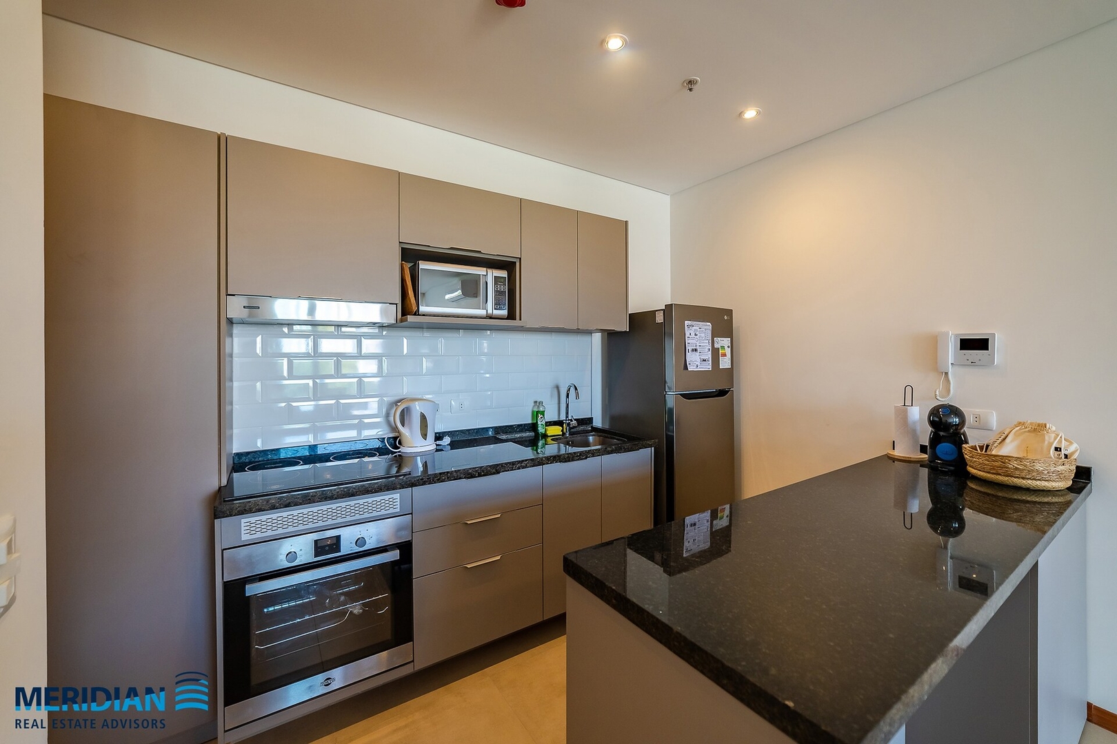  7 Meridian Executive Rentals