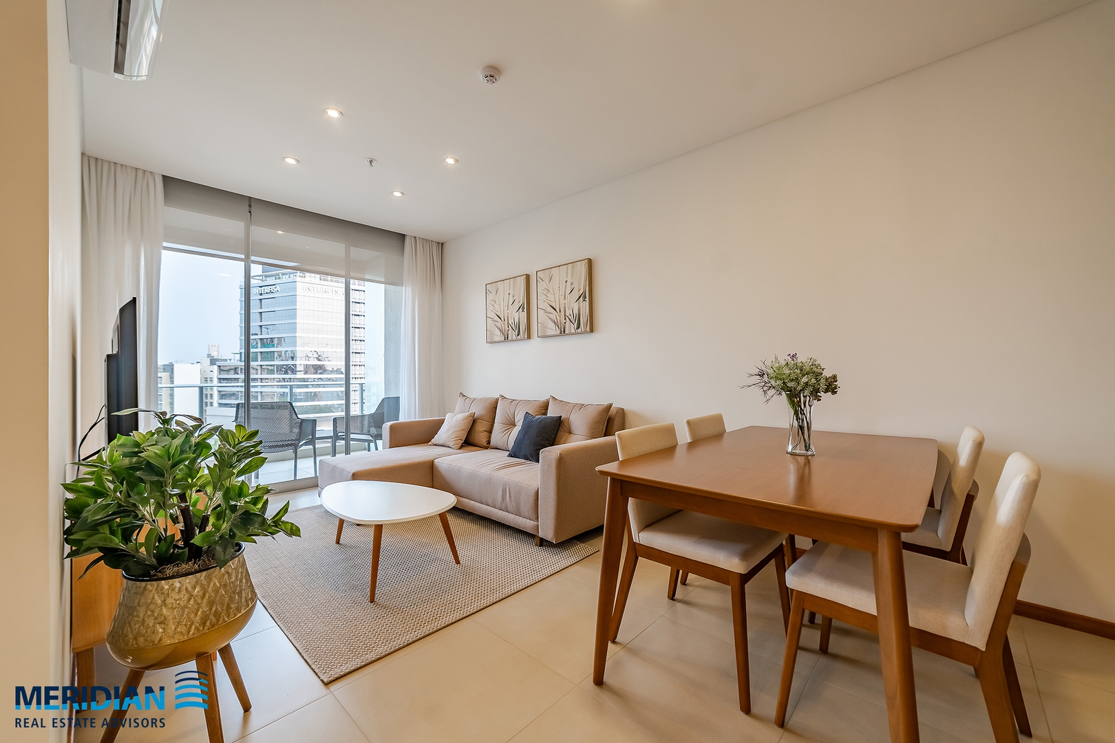  2 Meridian Executive Rentals