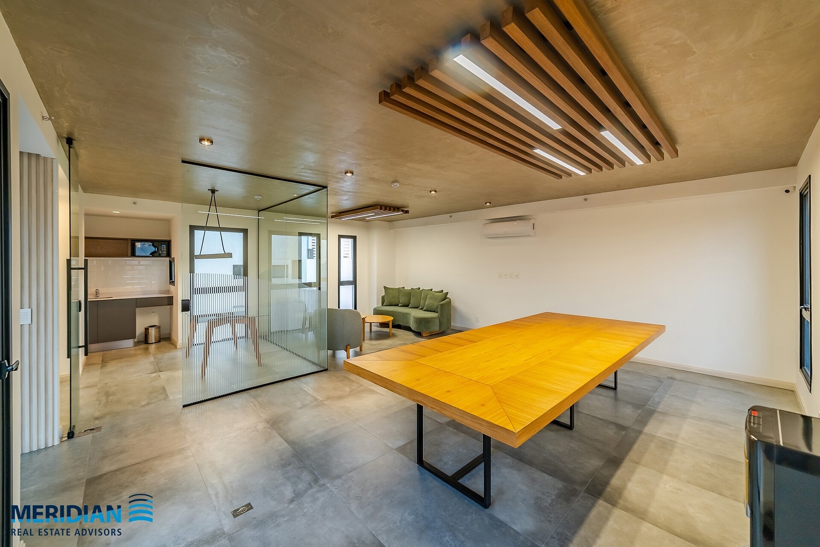  46 Meridian Executive Rentals