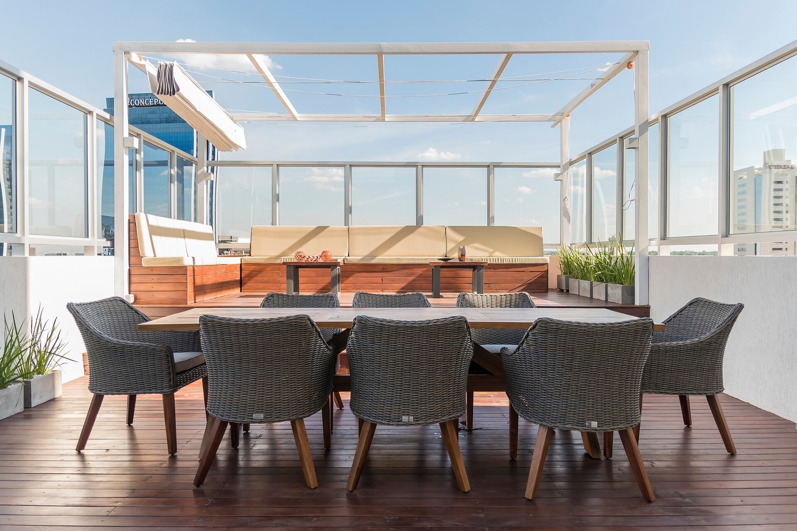 A 30m del Shopping del Sol! Piscina y Gimnasio! 17 Meridian Executive Rentals