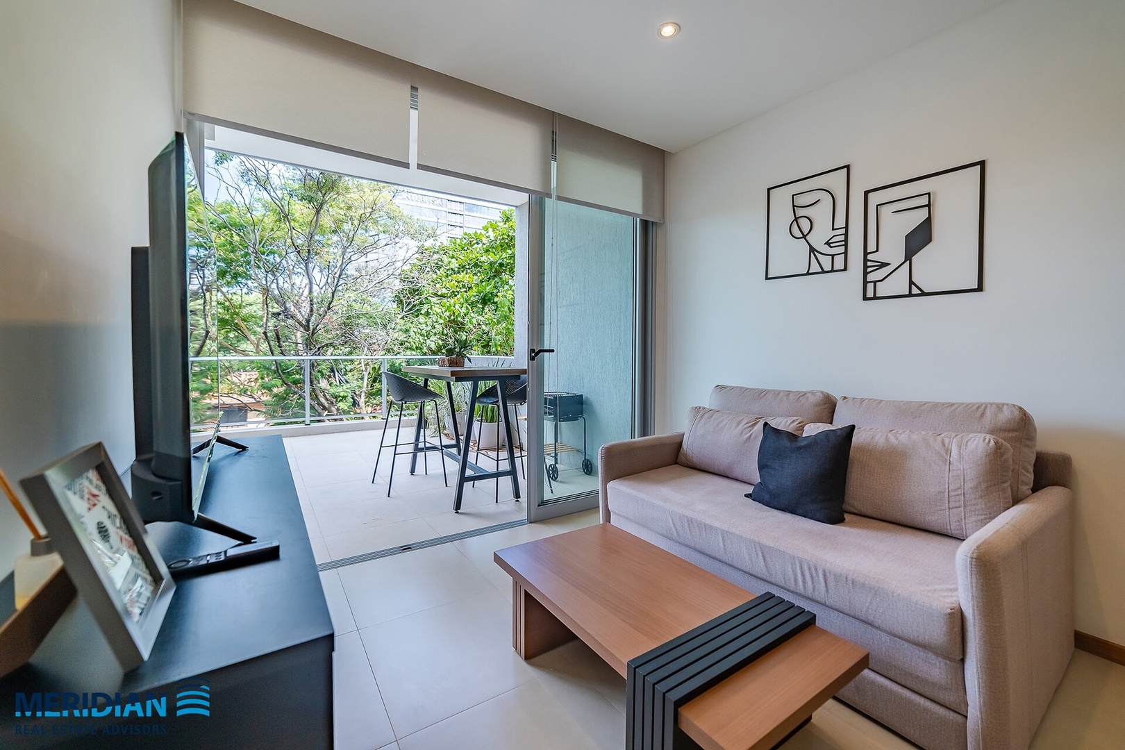  4 Meridian Executive Rentals