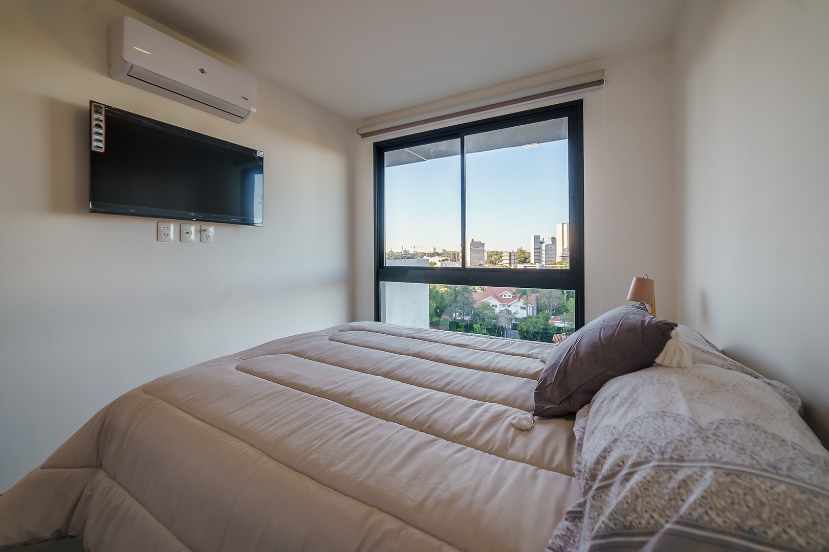  5 Meridian Executive Rentals