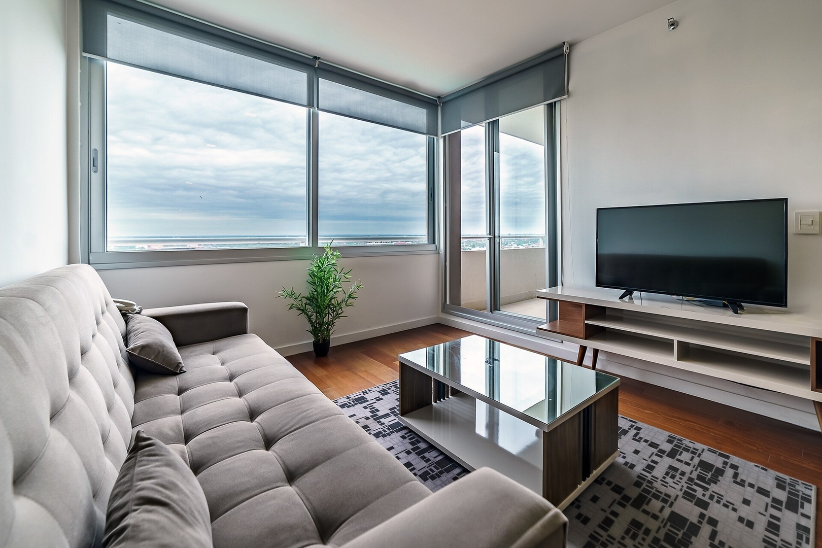 1 Dorm Piso Alto & Excelentes vistas! Edificio 5* 2 Meridian Executive Rentals