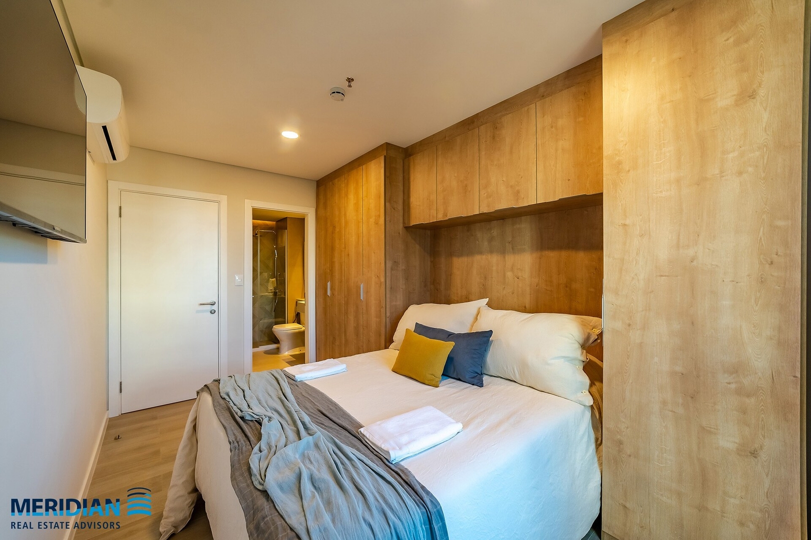  16 Meridian Executive Rentals