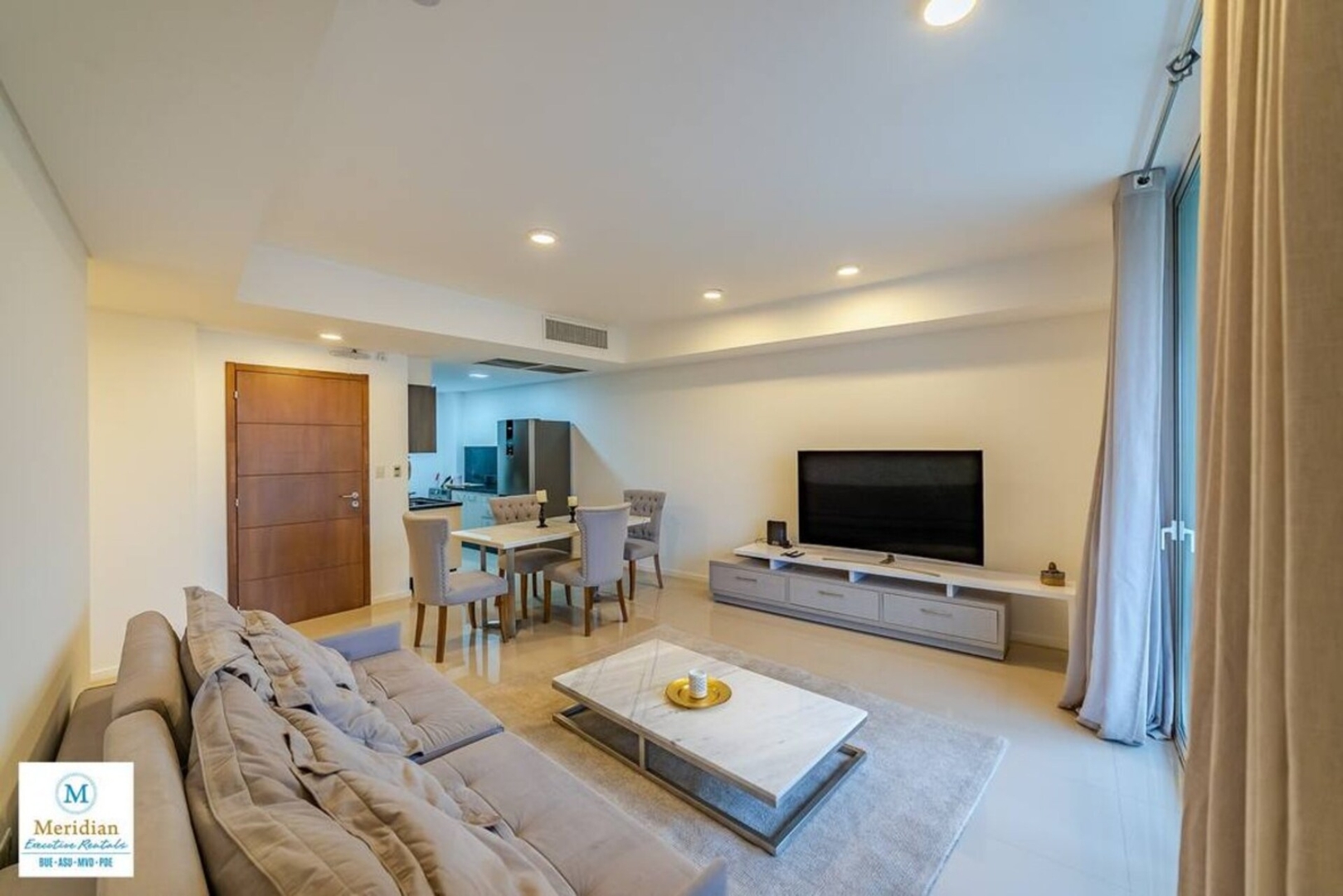 2 Dormitorios en The Tower! 5*! 1 Meridian Executive Rentals