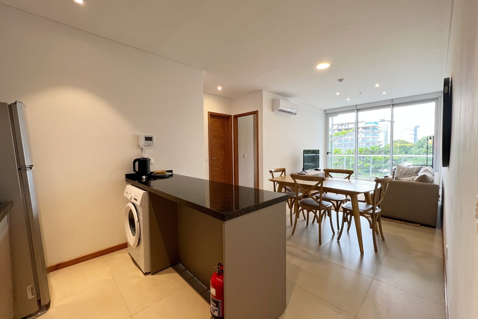 Edificio Boutique a pasos del Shopping del Sol! 12 Meridian Executive Rentals