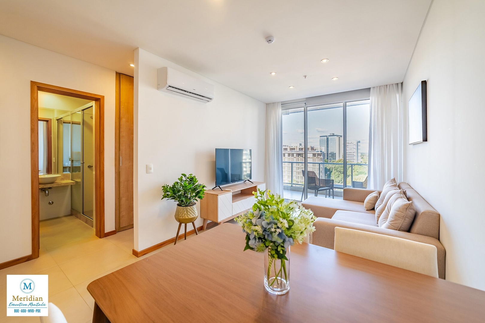  2 Meridian Executive Rentals