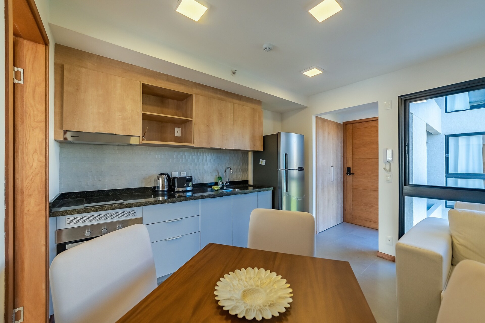 ¡A 30m del Shopping del Sol! 8 Meridian Executive Rentals