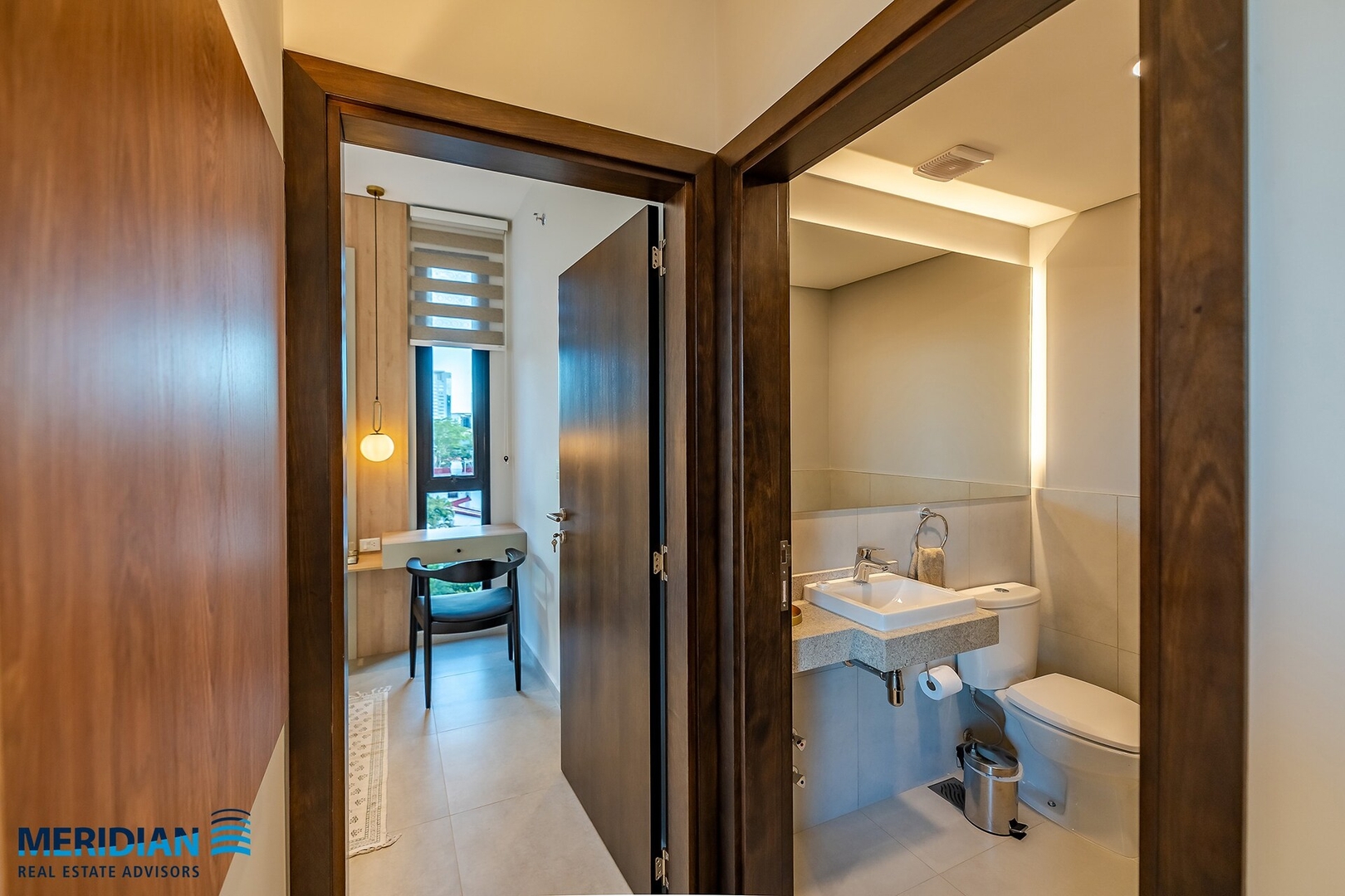 ¡A pasos del Shopping del Sol c/deco profesional! 11 Meridian Executive Rentals