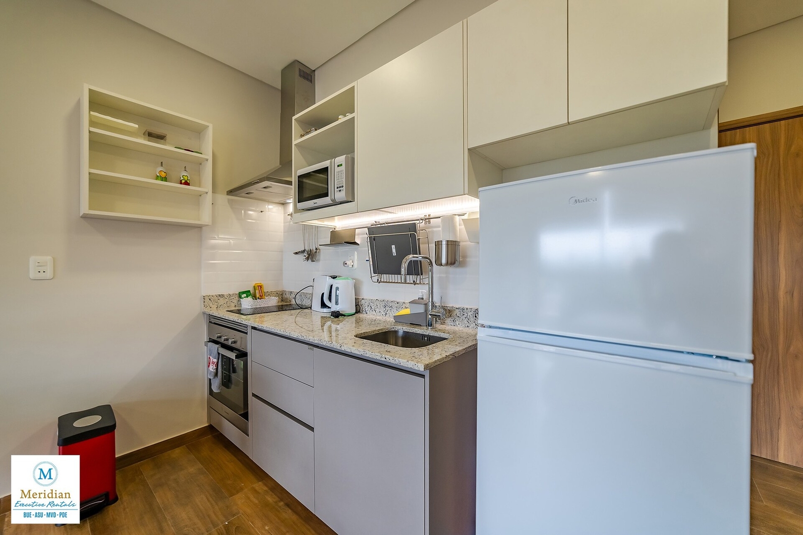 ¡A estrenar y en zona top! ¡Servicios 5*! 4 Meridian Executive Rentals