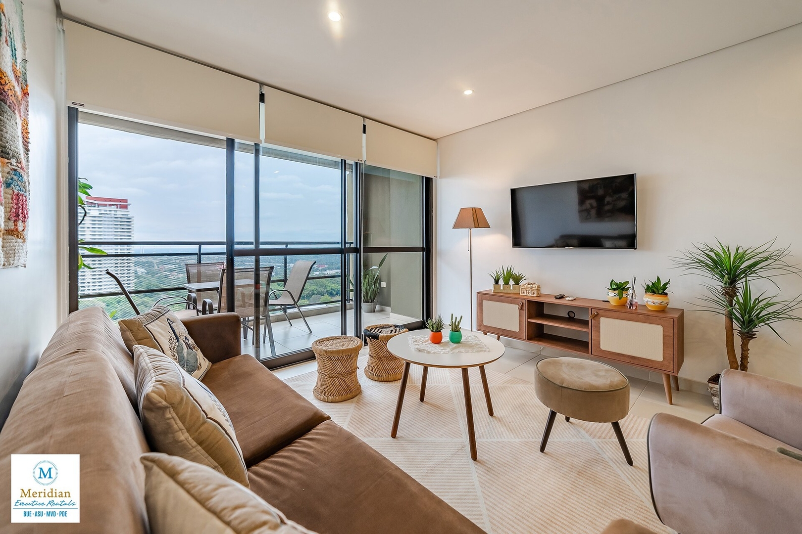  2 Meridian Executive Rentals