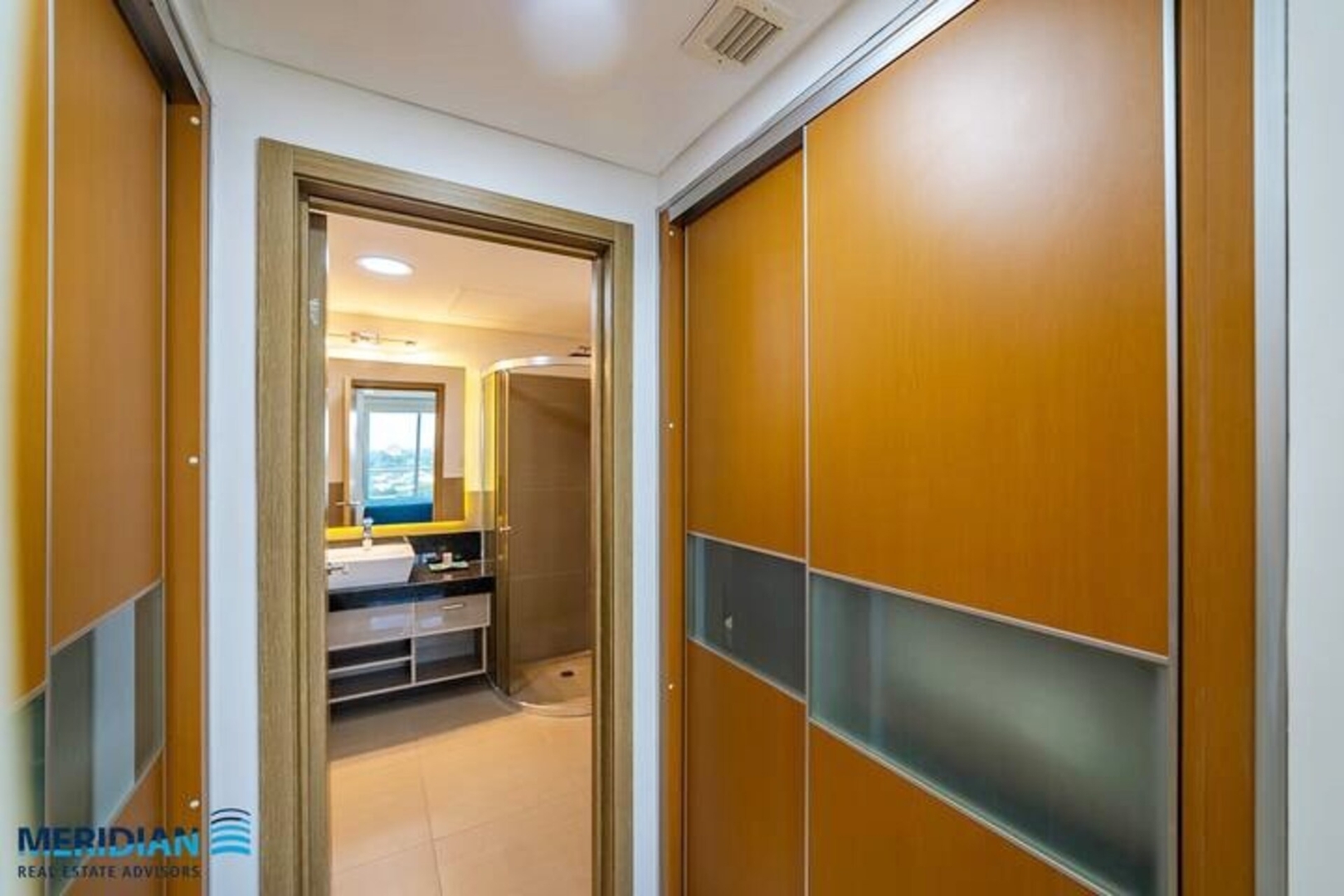 Lujoso departamento a estrenar, zona Shopping! 18 Meridian Executive Rentals