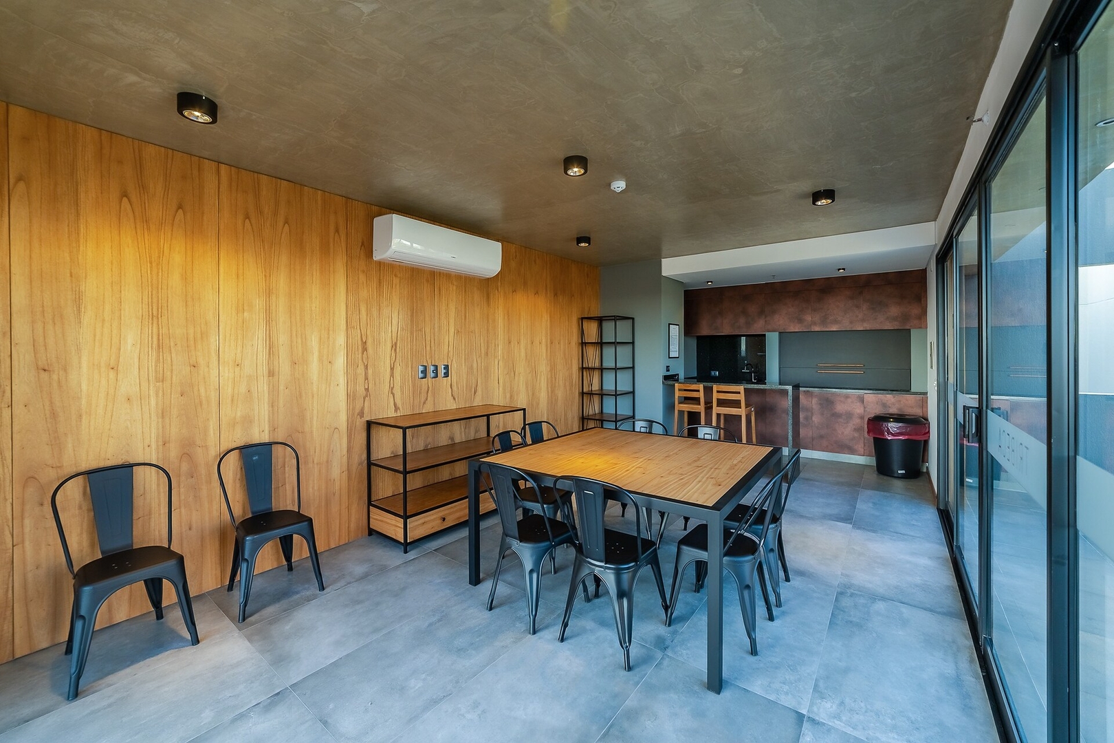 ¡A 30m del Shopping del Sol! 21 Meridian Executive Rentals