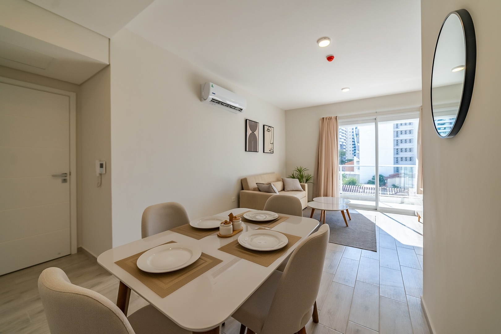 ¡A 200m de Paseo La Galería! 5 Meridian Executive Rentals