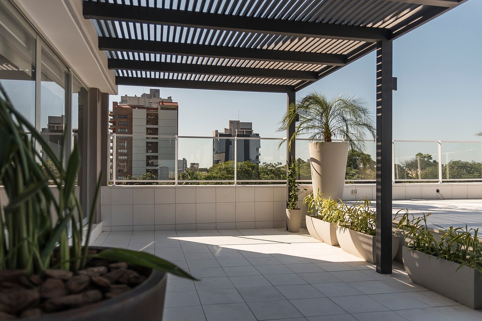  17 Meridian Executive Rentals