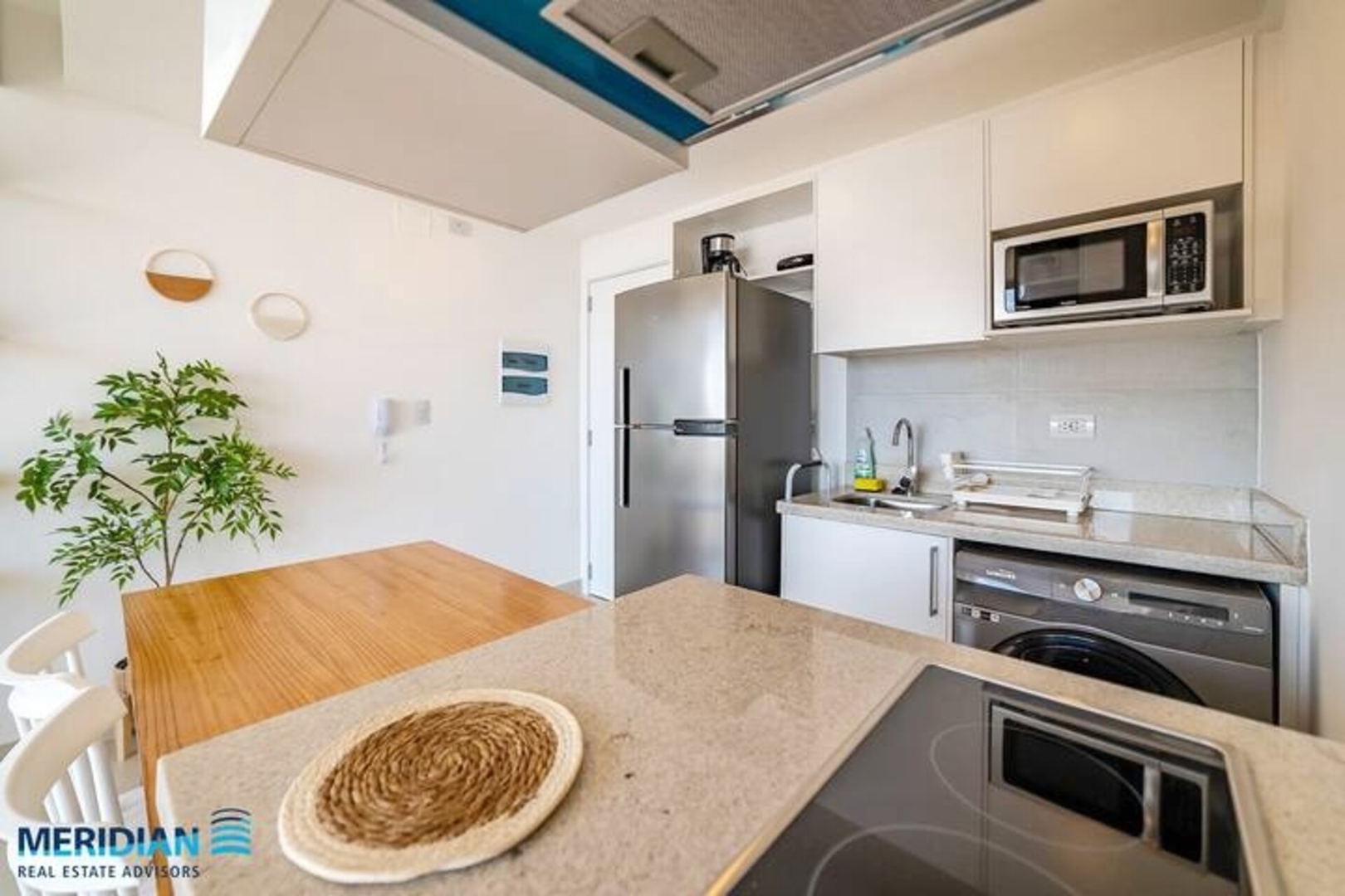 ¡A pasos del Centro con increíbles vistas! 5* 4 Meridian Executive Rentals