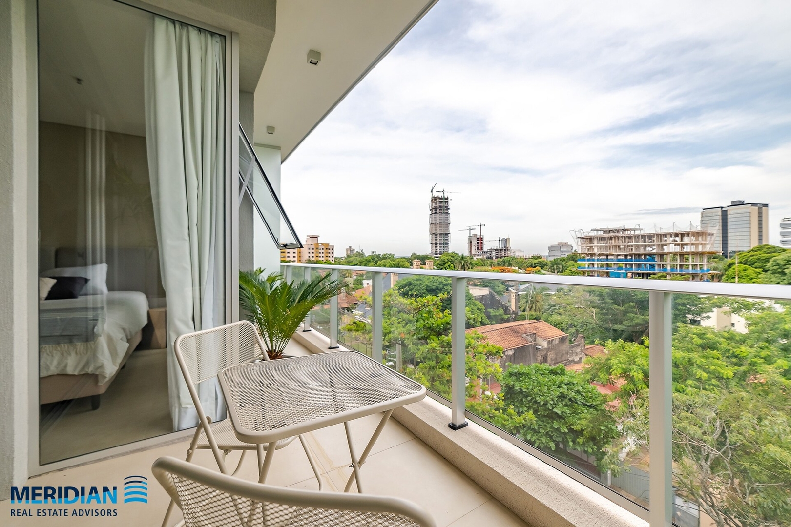  2 Meridian Executive Rentals