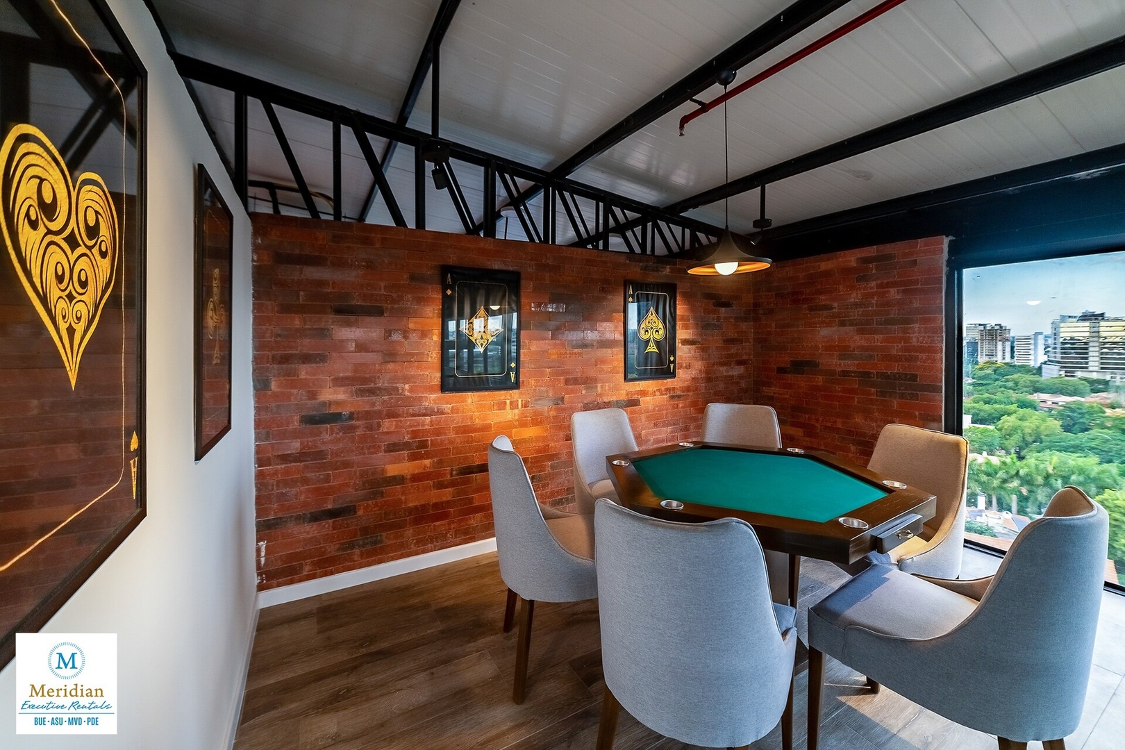 ¡Zona Shopping del Sol! ¡Nuevo! ¡High Speed WiFi! 16 Meridian Executive Rentals