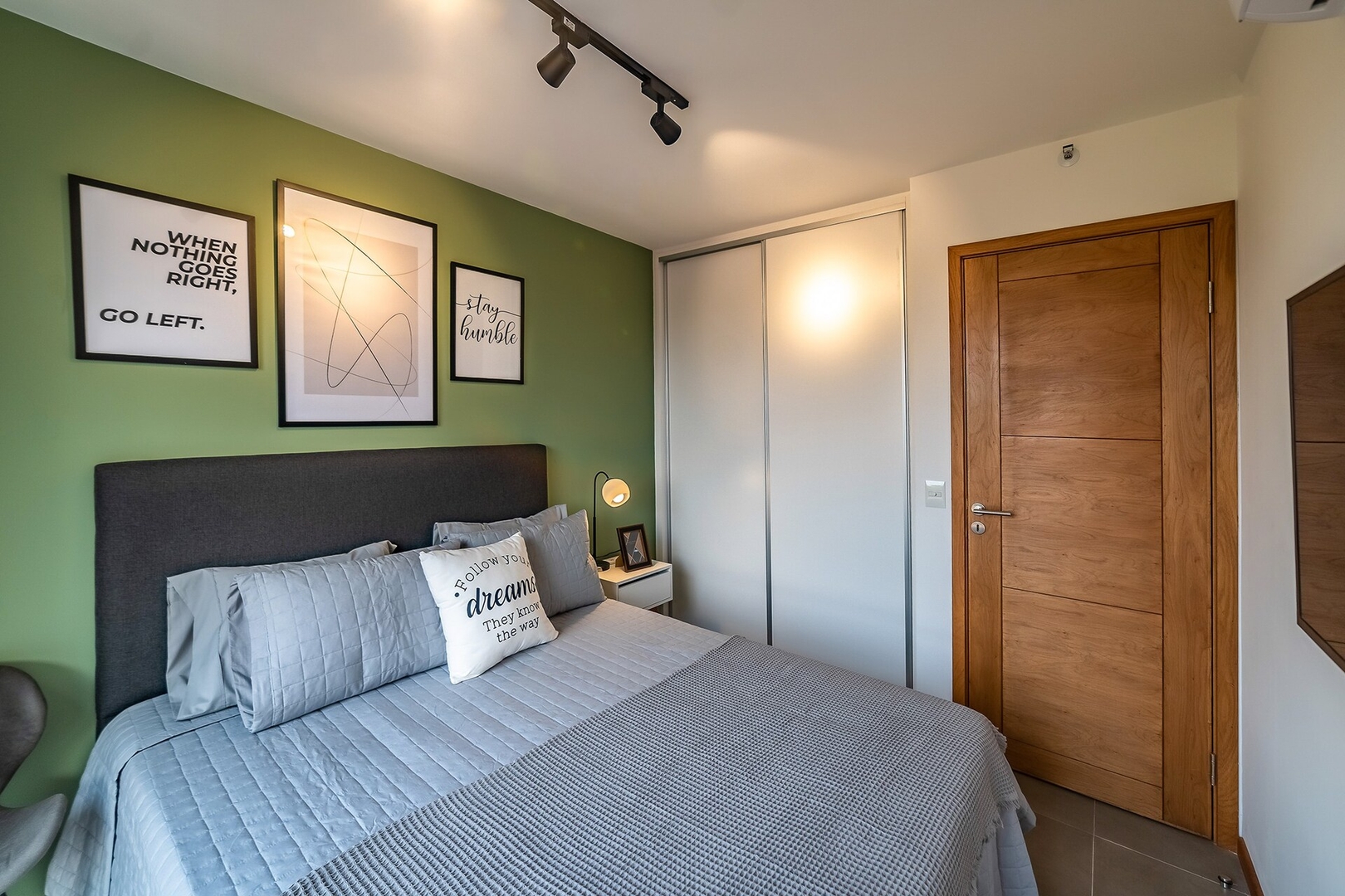 ¡A pasos de Paseo La Galería y a estrenar! 7 Meridian Executive Rentals