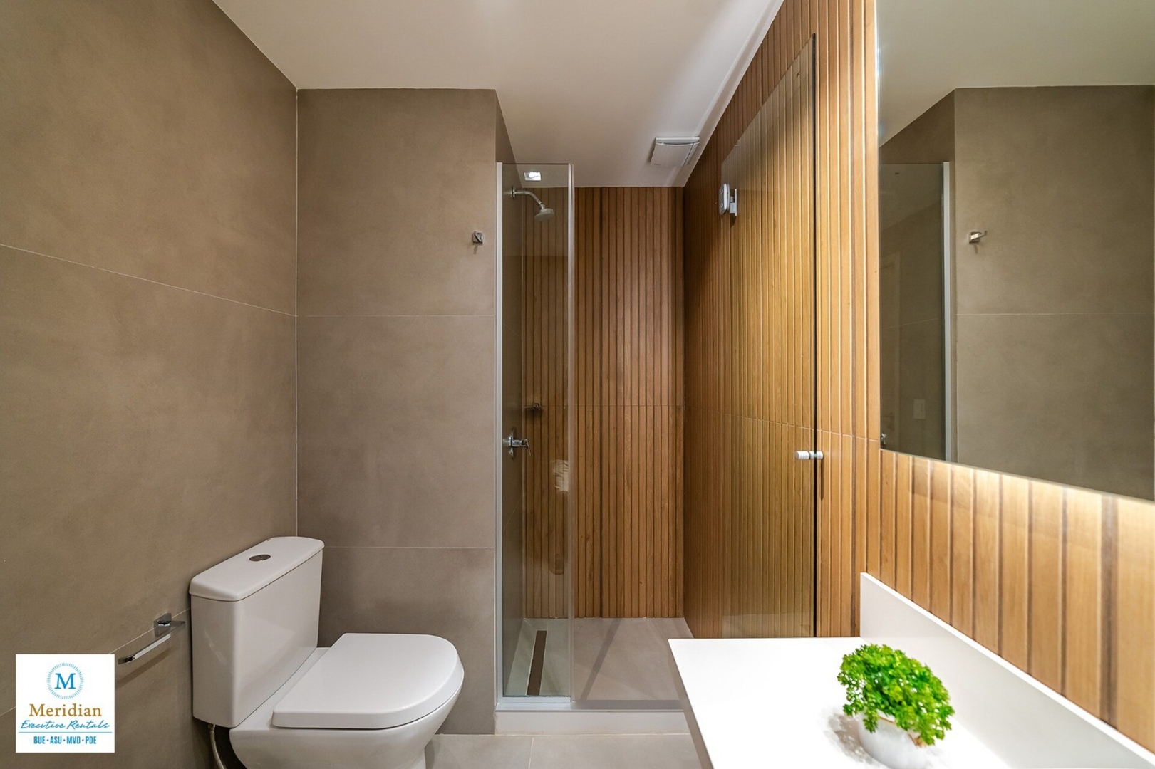  10 Meridian Executive Rentals