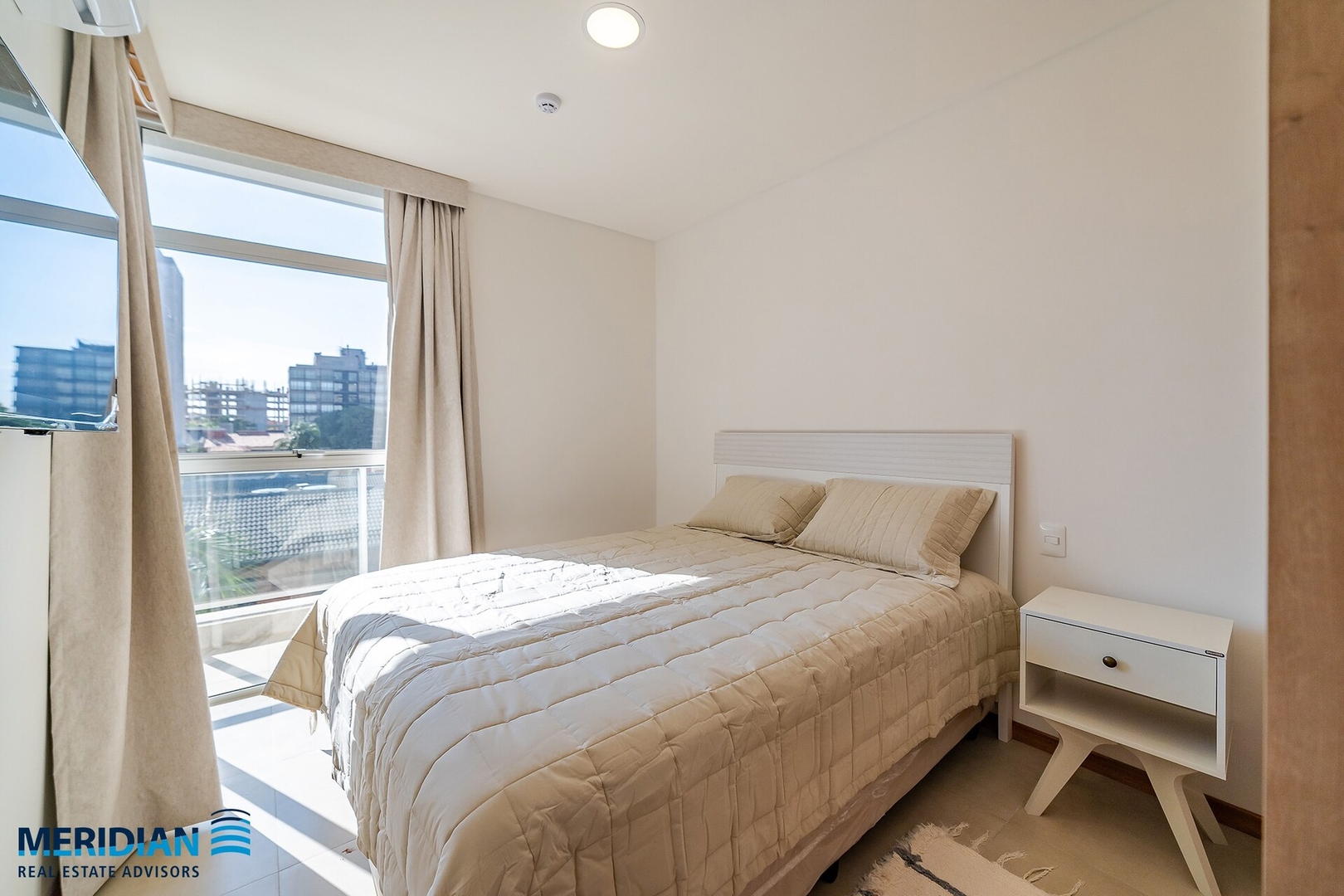  6 Meridian Executive Rentals