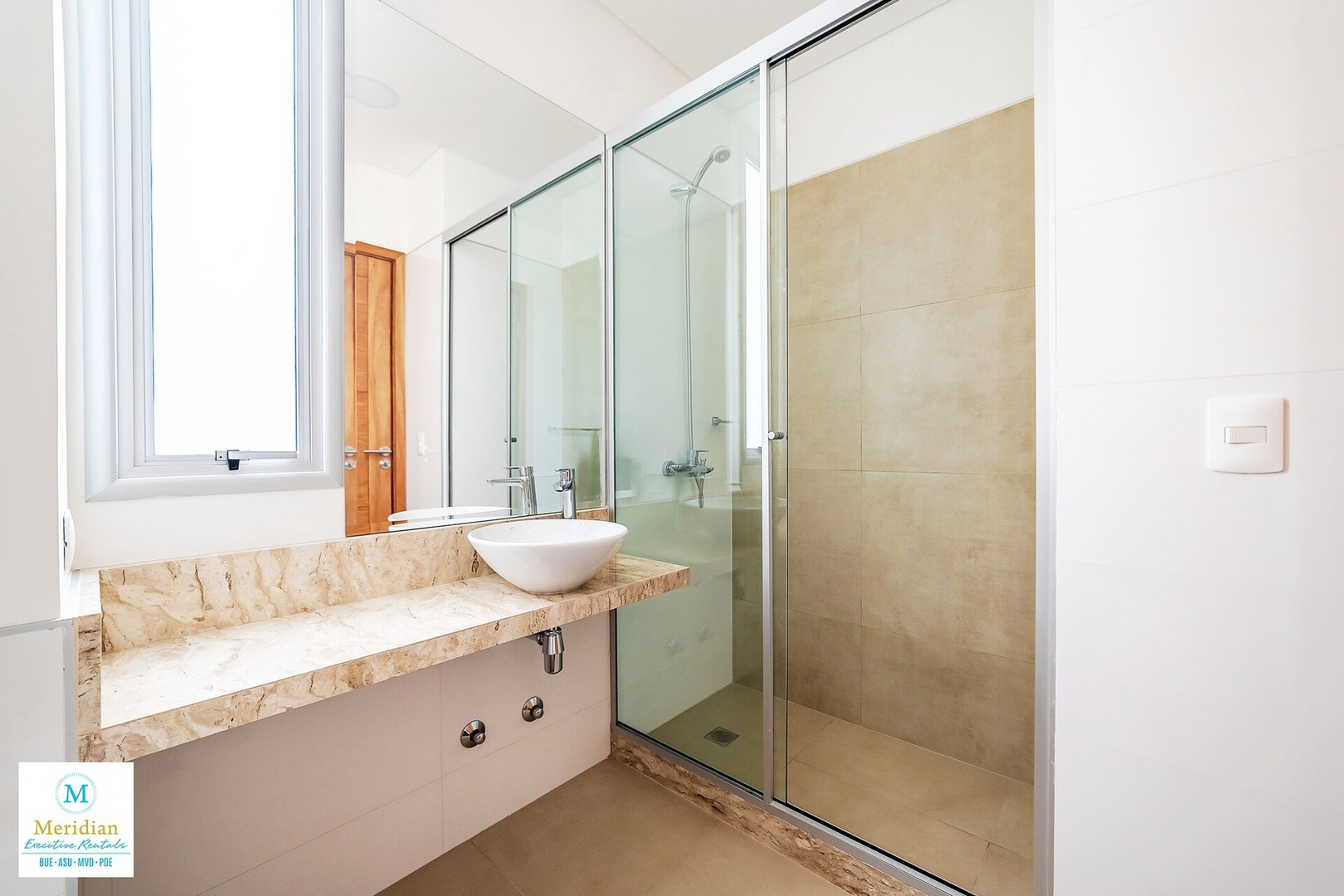  8 Meridian Executive Rentals