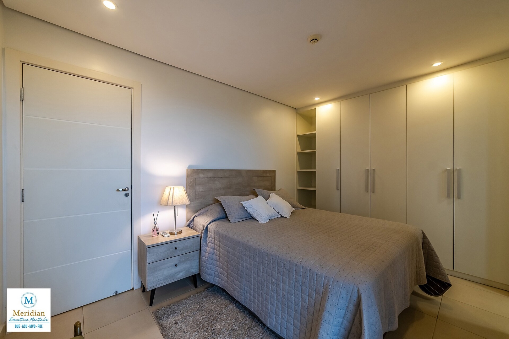  13 Meridian Executive Rentals