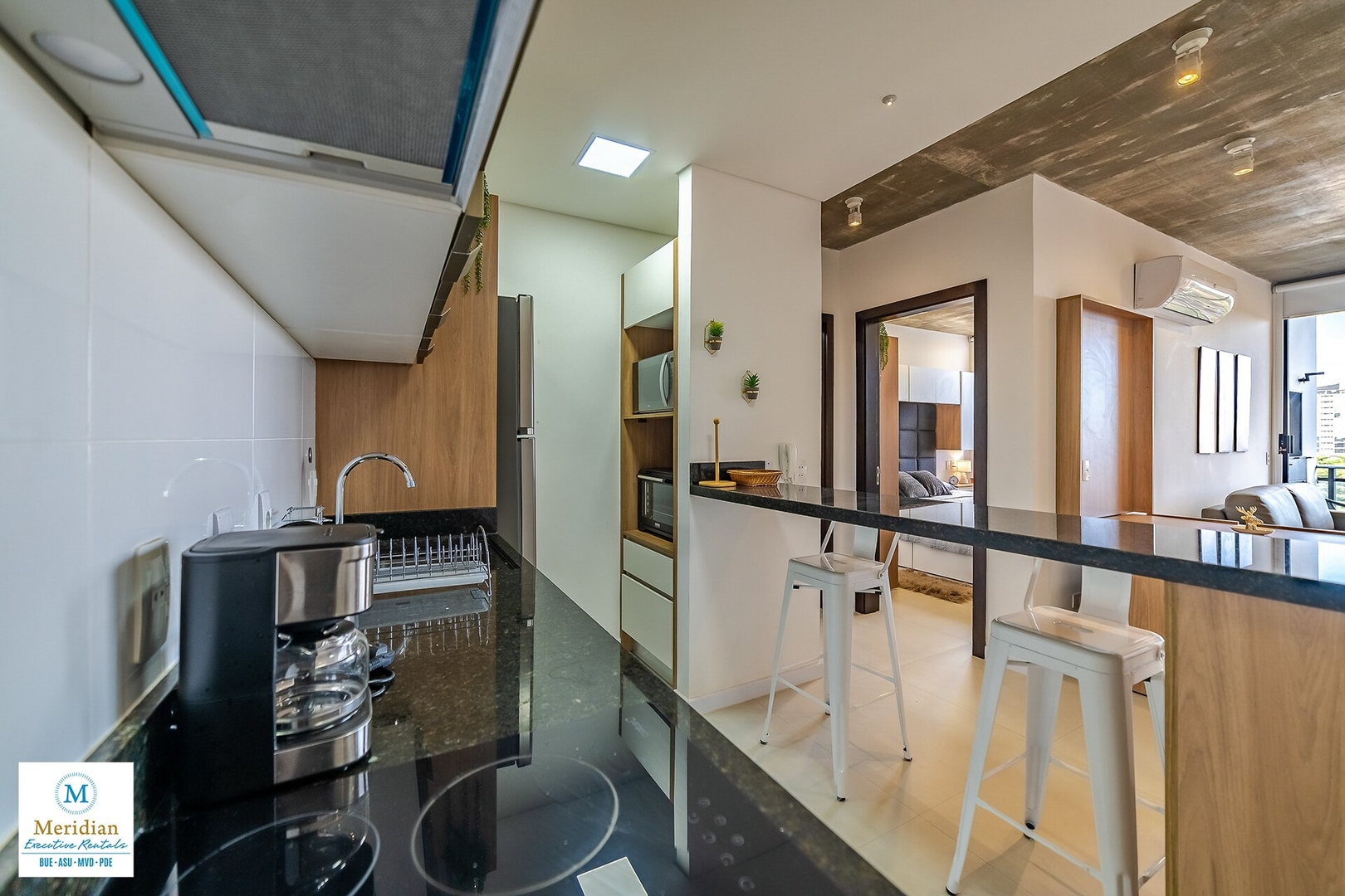 ¡Zona Shopping del Sol! ¡Nuevo! ¡High Speed WiFi! 5 Meridian Executive Rentals