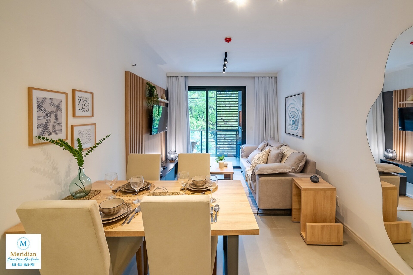  2 Meridian Executive Rentals