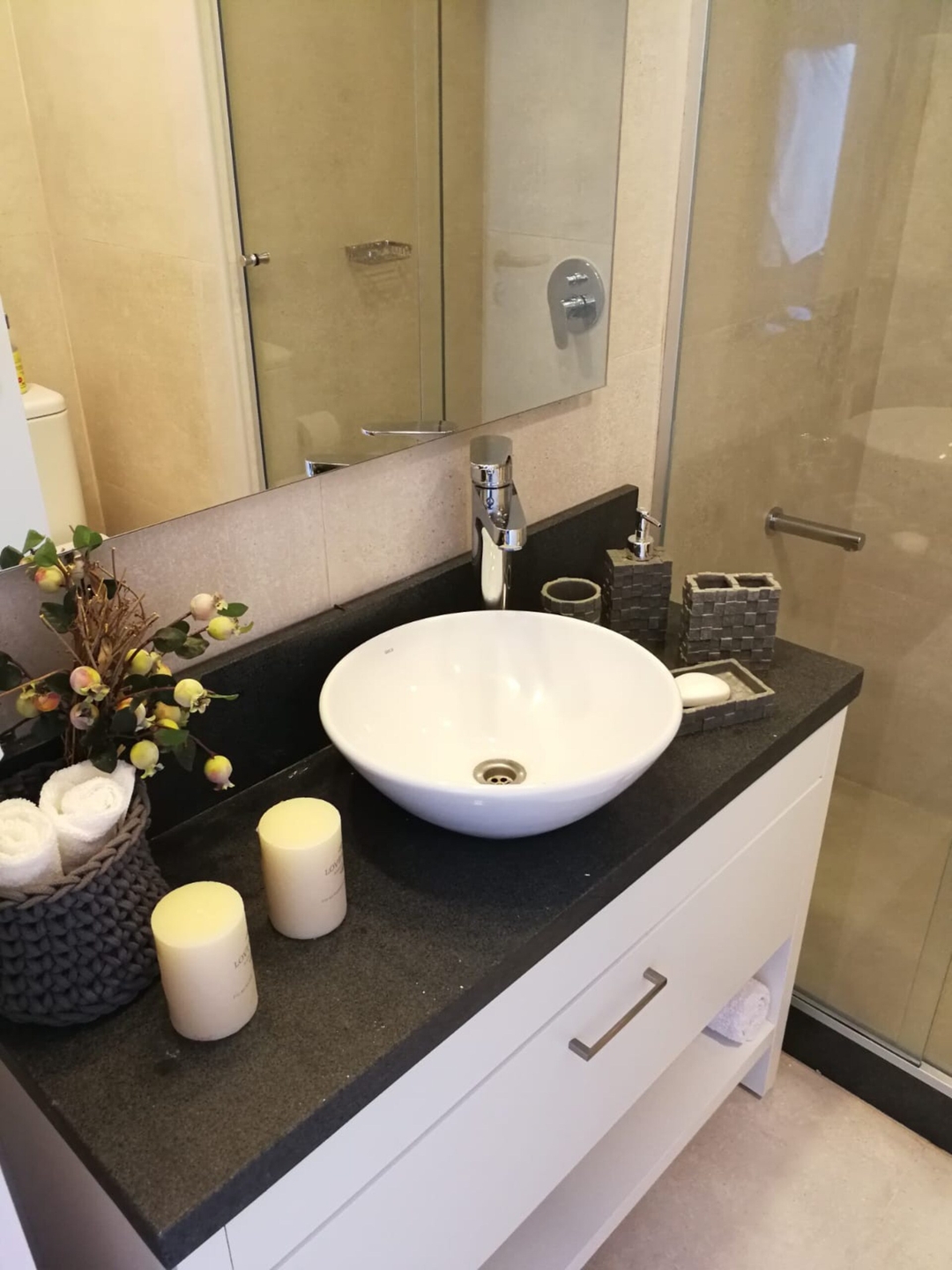  10 Meridian Executive Rentals