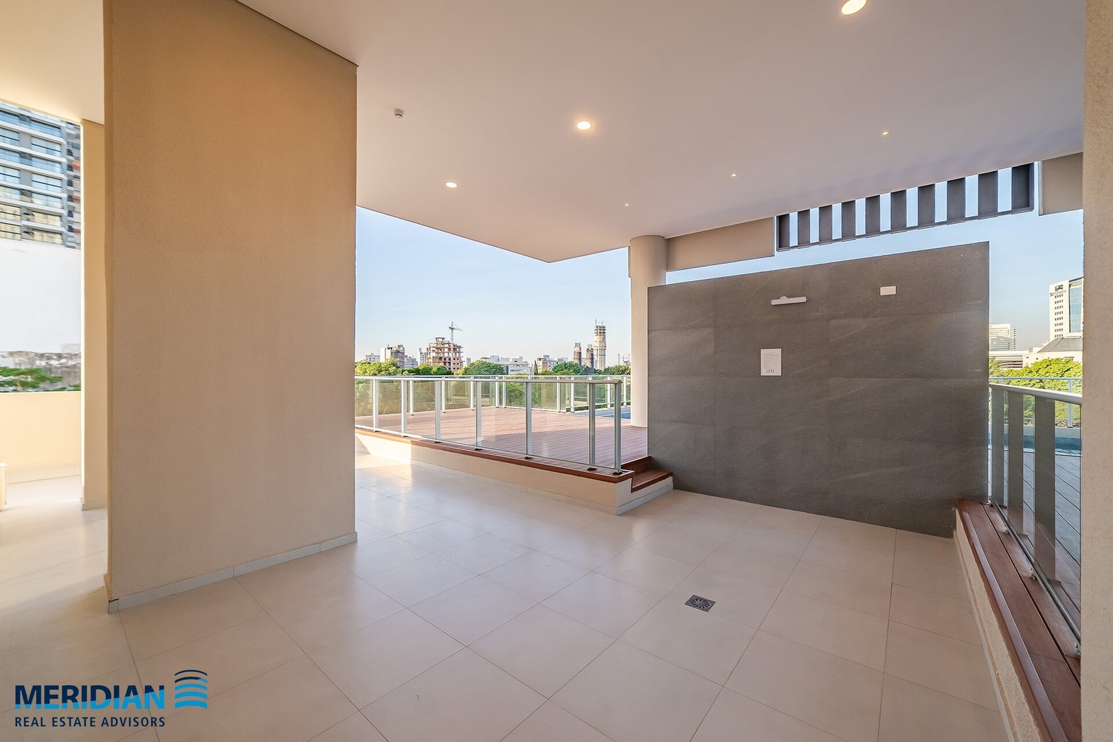  32 Meridian Executive Rentals