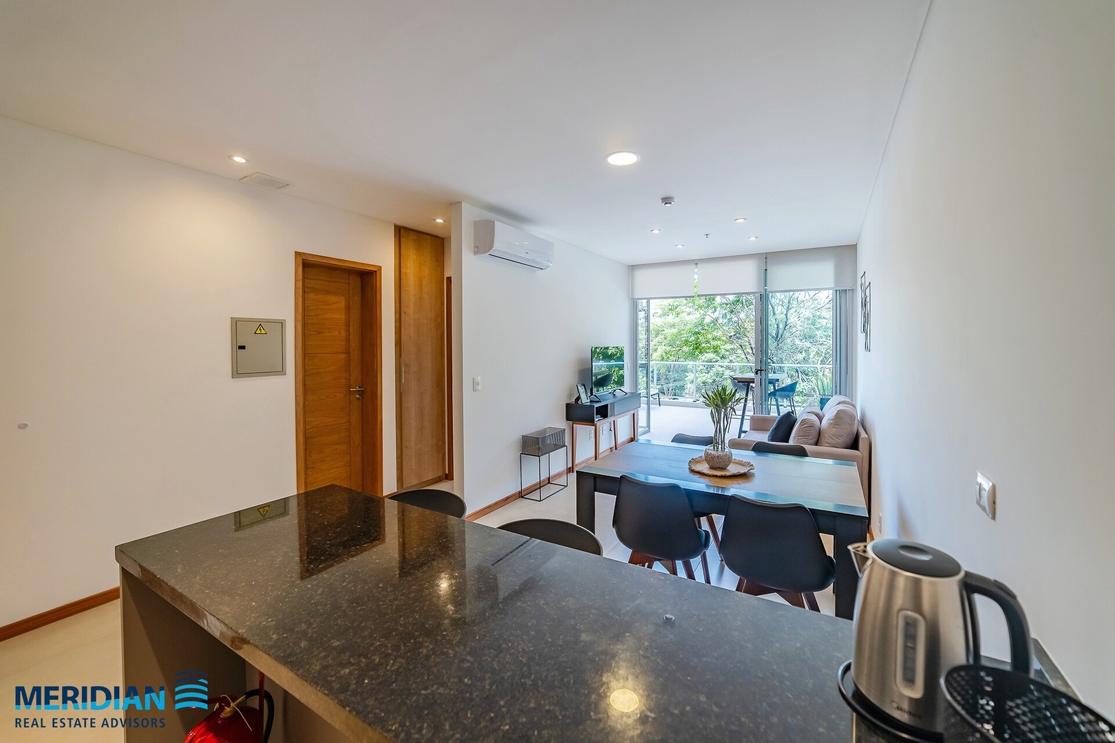  6 Meridian Executive Rentals