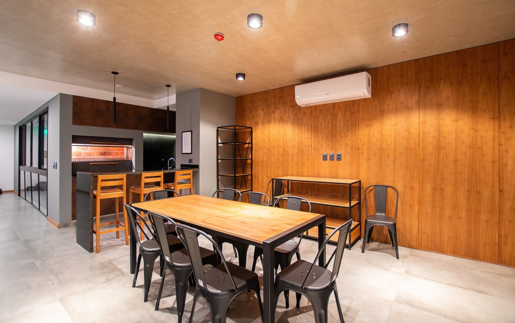 ¡A pasos del Paseo Galería y del Shopping del Sol! 16 Meridian Executive Rentals