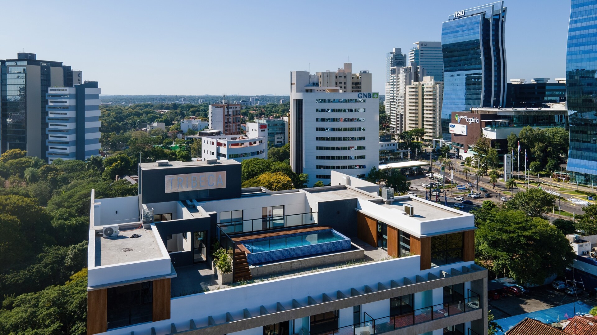 ¡A 30m del Shopping del Sol! 15 Meridian Executive Rentals