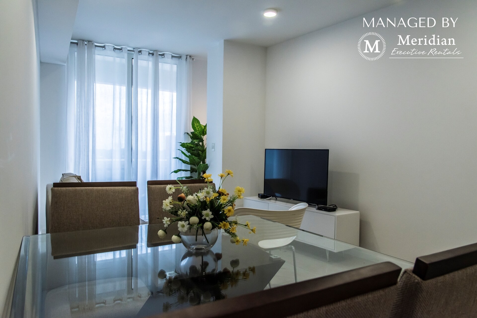 Luxury 2 Bedroom flat at The Tower! 1 Meridian Executive Rentals