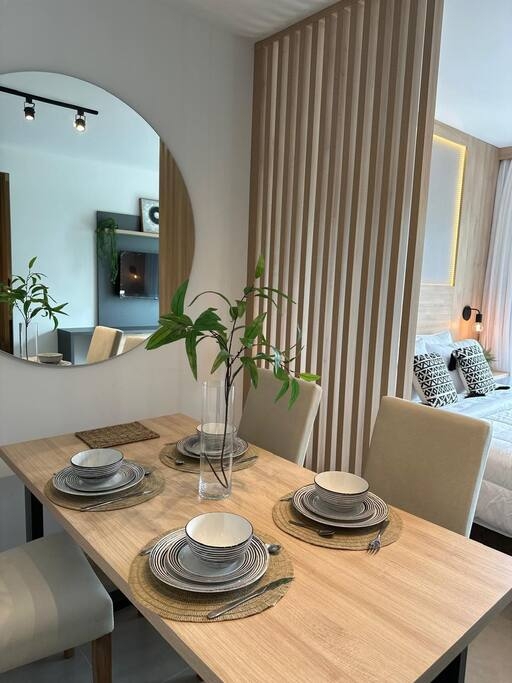  10 Meridian Executive Rentals