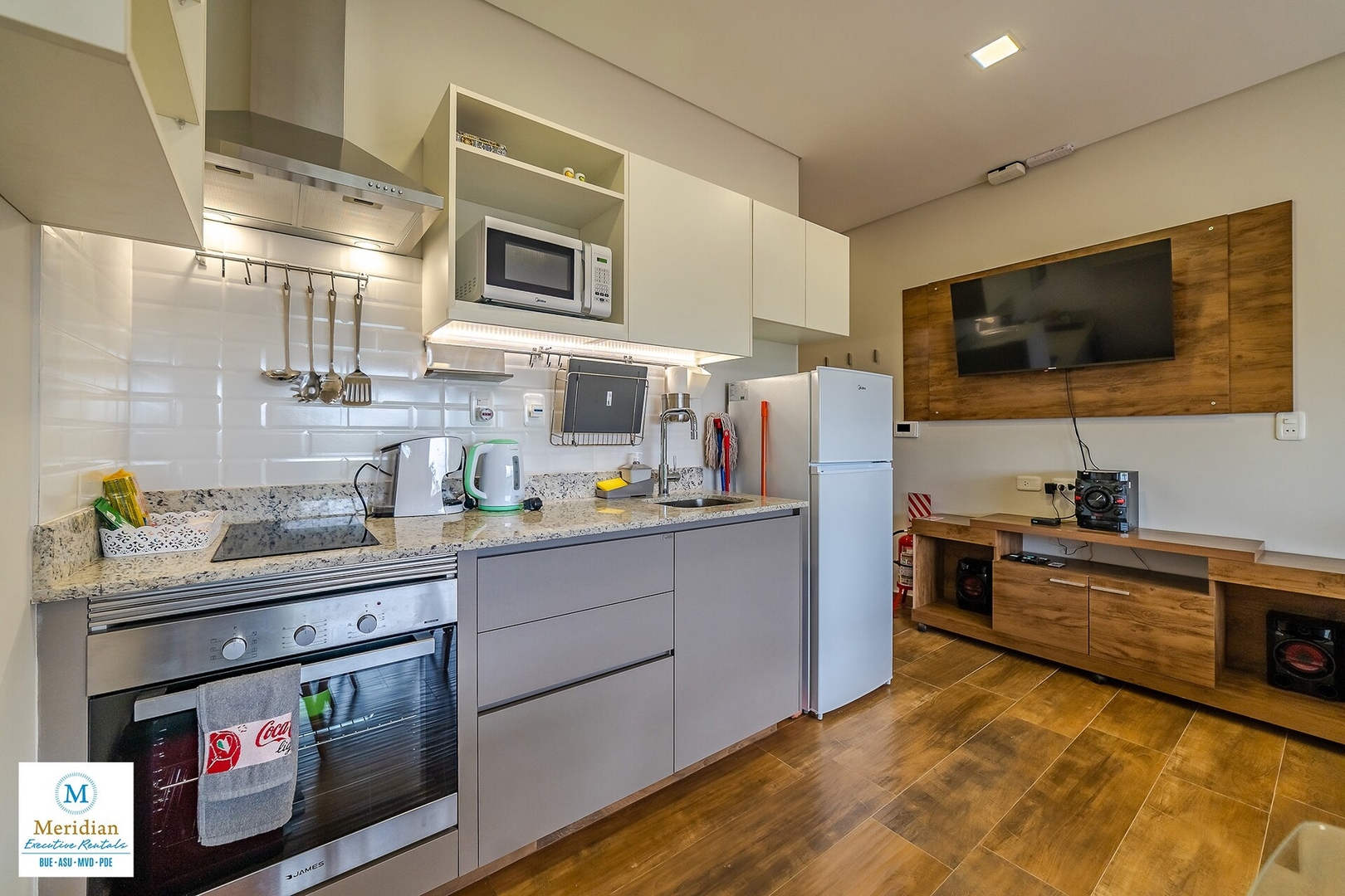 ¡A estrenar y en zona top! ¡Servicios 5*! 9 Meridian Executive Rentals