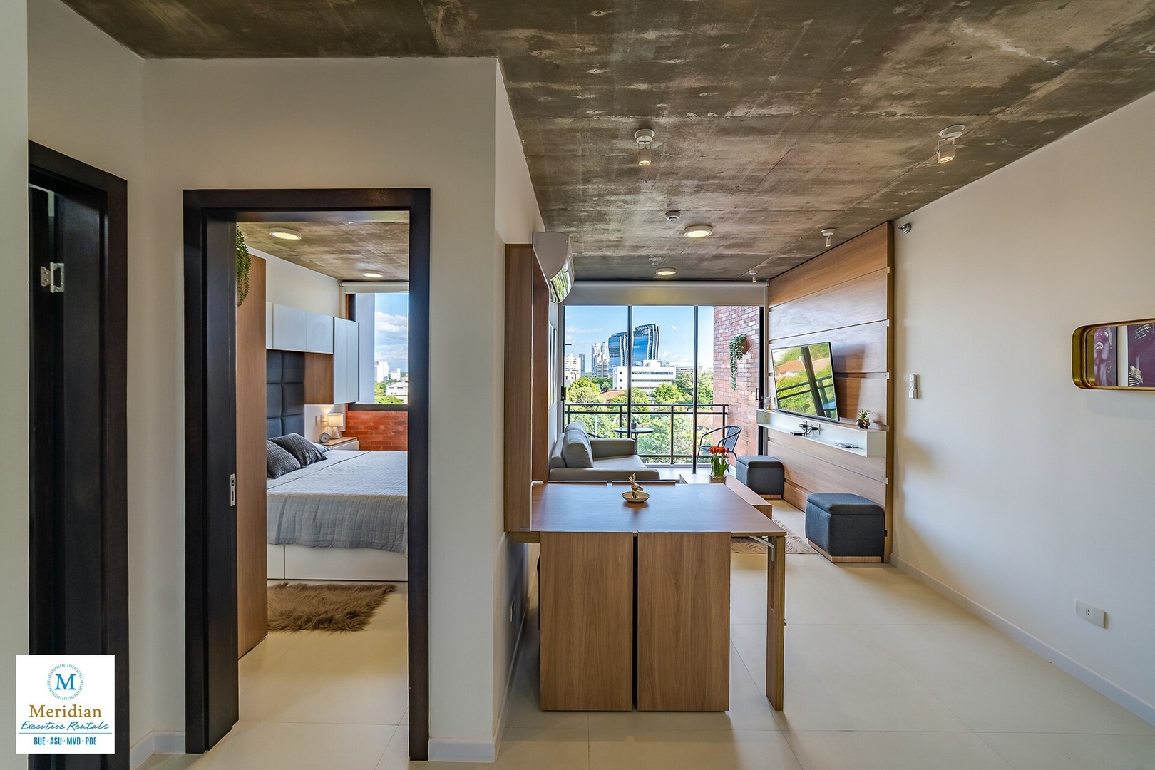 ¡Zona Shopping del Sol! ¡Nuevo! ¡High Speed WiFi! 12 Meridian Executive Rentals