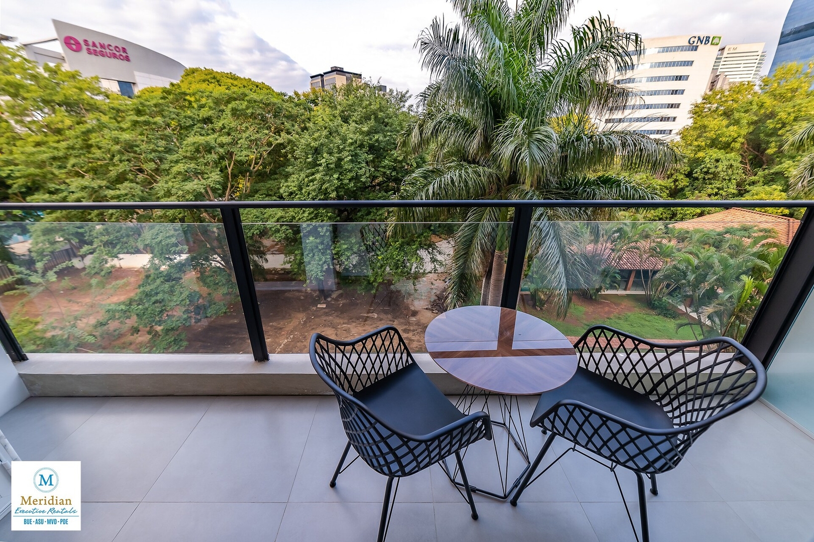  2 Meridian Executive Rentals