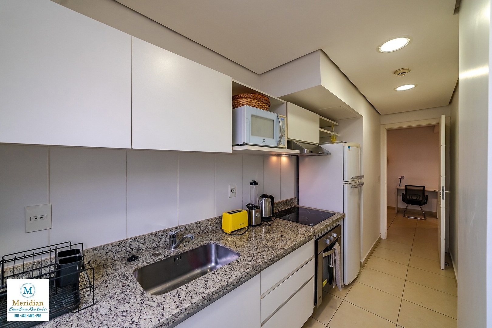  17 Meridian Executive Rentals