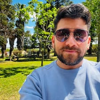 Nicolás