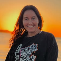 María